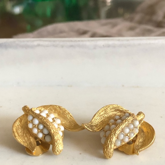 Clips - Picture 7 of 10